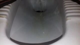 Potty shit goddess