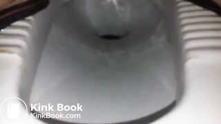 Potty shit goddess