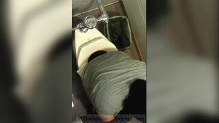 Spying a girl who Has Diarr