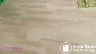 Curvy Girl Shits in Bucket