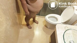 Asian BBW relieves herself