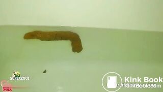 japanese girl shitting underwater