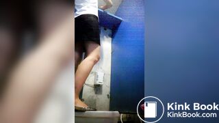 kalaland student speed pooping in 1and half minutes.