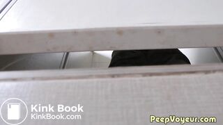 Girl pooping 3 - video 4