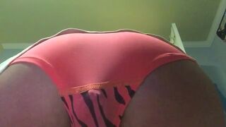 Quick pink panty poop