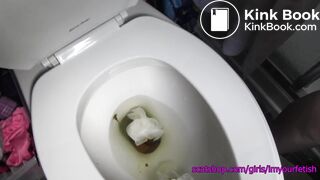 Lovely Pooping Close-up