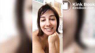 Pretty teen taking shits