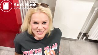 Sophie Shit Faced In Public!