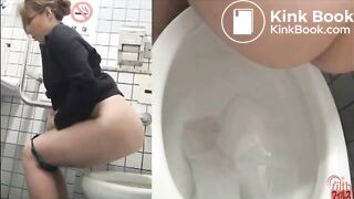 Girl has diarrhea in public toilet two times