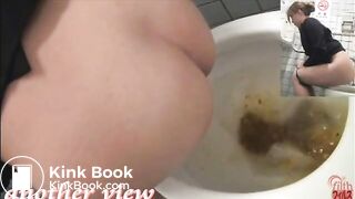 Girl has diarrhea in public toilet two times