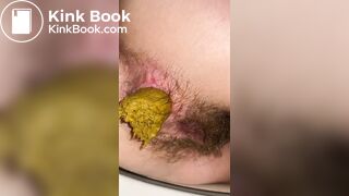 Real amat hairy hole shitting