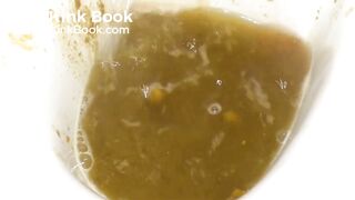 Slut explodes in the bathroom