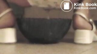 Poop herself in the kitchen