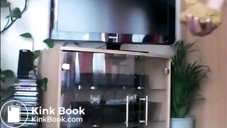 Perfect butt babe shit on her hand