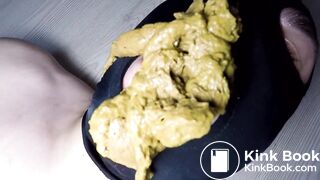 Mistress takes a perfect shit in slave's toilet mouth