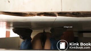 Spying Chinese Girl Pooping and Got Caught