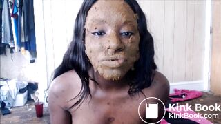 EBONY SCAT 02 - Ebony Sucks Her Shit and Smears Face
