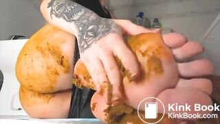 Scat play - video 38