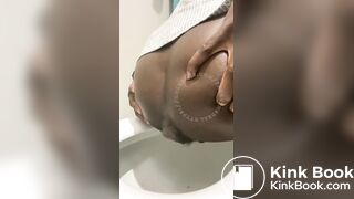 Round Ebony Ass Shitting (teaser)