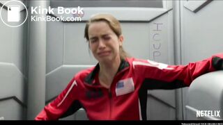 2 sexy teens toilet diarrhea farting