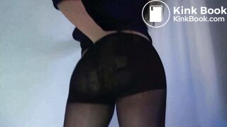 stunning and sexy blonde pooping