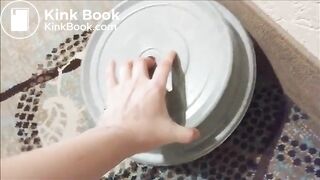 Sexy pooping - video 218