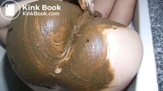 stunning and sexy blonde crapped