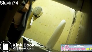 spy cam shitting - video 2