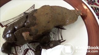 Hot girl curls out a monster