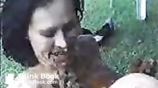 Recebendo cocô na boca