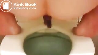 Sexy pooping - video 190