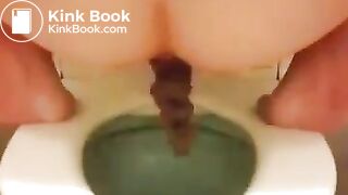 Sexy pooping - video 190