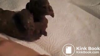 shitting girl - video 16