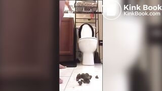 Sexy ass girl shitting - video 2