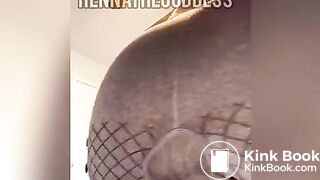 Ebony panty poop - video 18