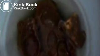 Booty wife solo fisted her shitting ass in the toilet