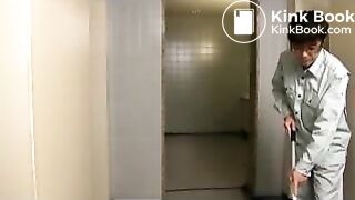 V*R*X*S-105 'Janitor's Dream - What I Wanna Do in Women's Toilet' complete