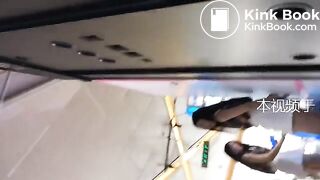 Twin girls Twin girls pee Asia