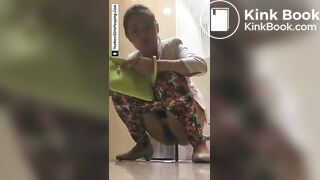 Pretty girl pooping 2