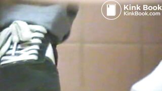 mature women squat toilet 05