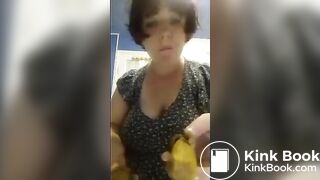 Chubby girl sucks on turd