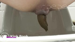 mature women squat toilet 02