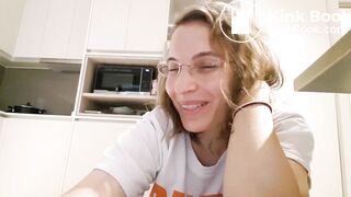 sexy girl pooping for you