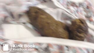 HOT MILF TAKES A MASSIVE DUMP