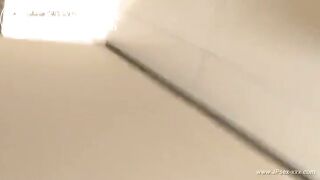 Chinese girls go to toilet 120