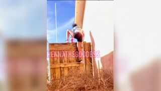 Black girl jumps a fence from neighbors to shit on their grass
