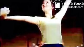 Cheerleader shits herself during practice