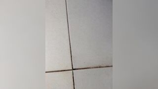 Diarrhea in the morning - video 2