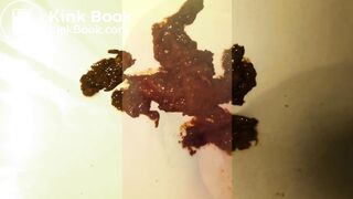 Mid-day menstrual poop..