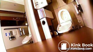 toilet pooping - video 41